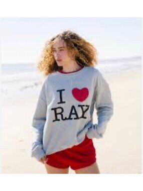 NWT Ray The Brand I Love Ray crewneck